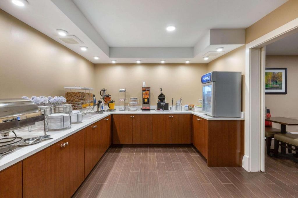 Comfort Inn Danvers - Boston North Shore מראה חיצוני תמונה